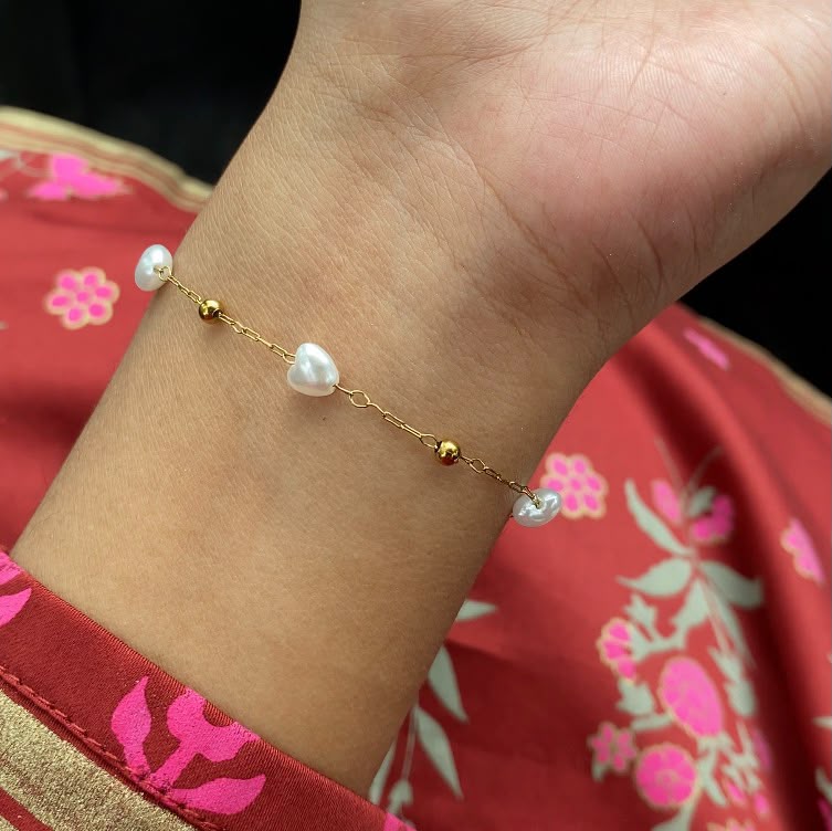 Permanent bracelet (Pearl Hearts)